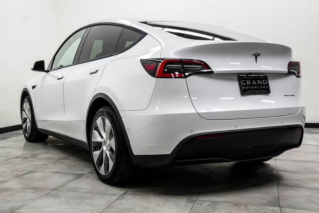 2021 Tesla Model Y Long Range AWD - 22988316 - 9