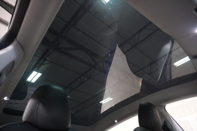 2021 Tesla Model Y Long Range AWD - 22947323 - 11