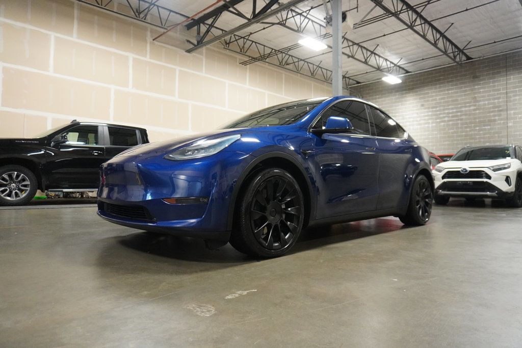 2021 Tesla Model Y Long Range photo 2