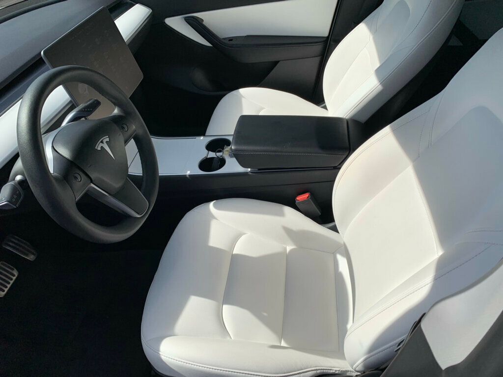 2021 Tesla Model Y Long Range AWD - 22940191 - 17