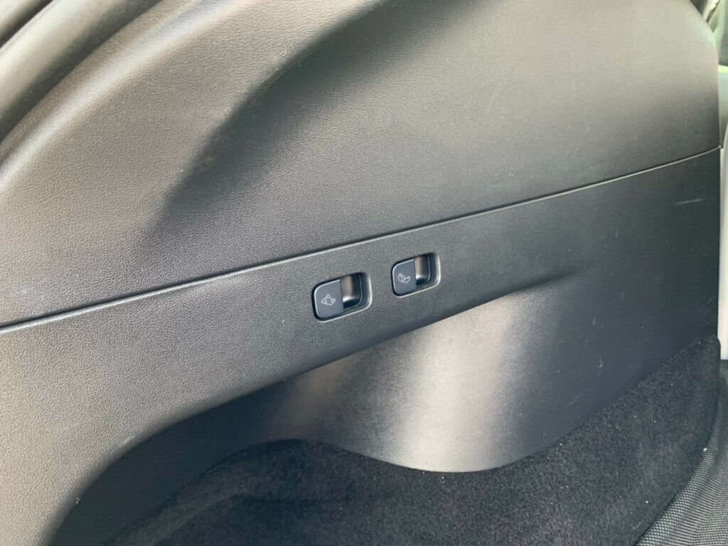 2021 Tesla Model Y Long Range AWD - 22940191 - 51