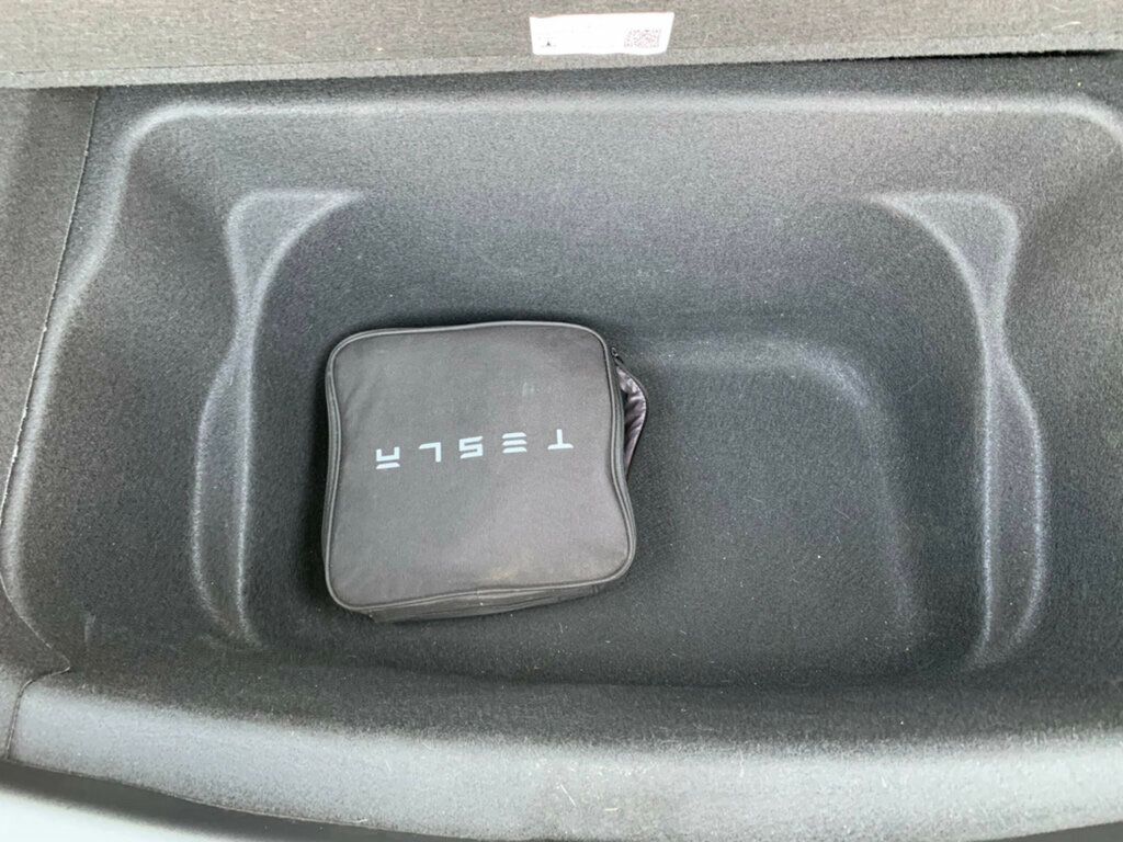 2021 Tesla Model Y Long Range AWD - 22940191 - 52