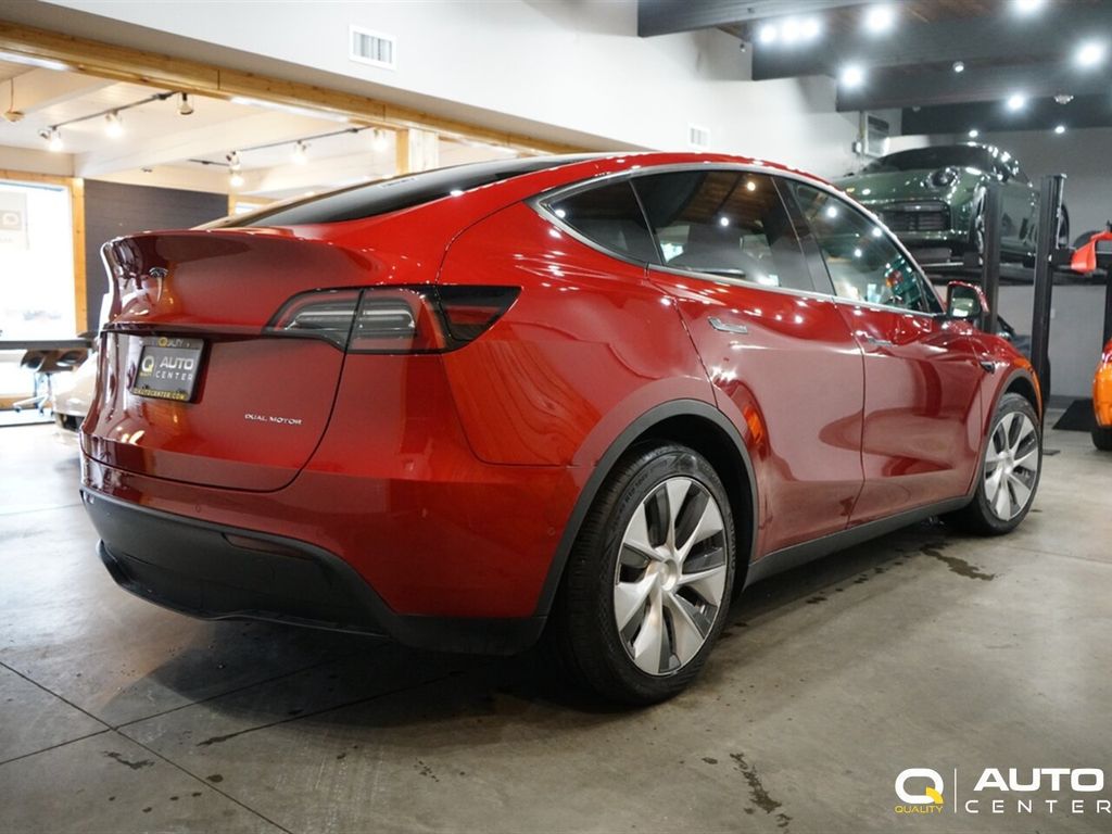 2021 Tesla Model Y Long Range AWD - 23005591 - 4