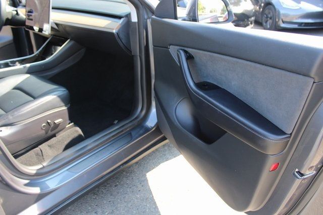 2021 Tesla Model Y Long Range photo 20