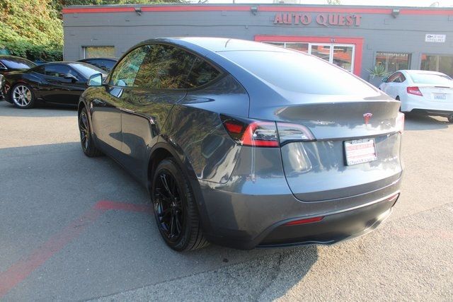 2021 Tesla Model Y Long Range photo 5
