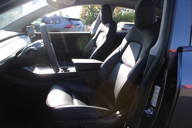 2021 Tesla Model Y Long Range photo 14