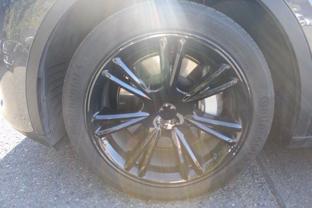 2021 Tesla Model Y Long Range photo 7