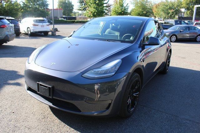 2021 Tesla Model Y Long Range photo 8