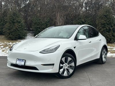 2021 Tesla Model Y - 5YJYGDEE0MF083088