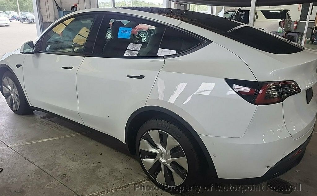2021 Tesla Model Y Long Range photo 4