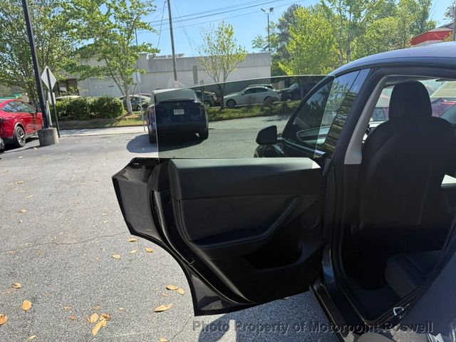 2021 Tesla Model Y Long Range AWD - 23006495 - 11
