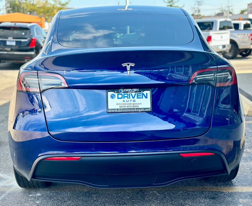 2021 Tesla Model Y Long Range AWD - 22532512 - 3