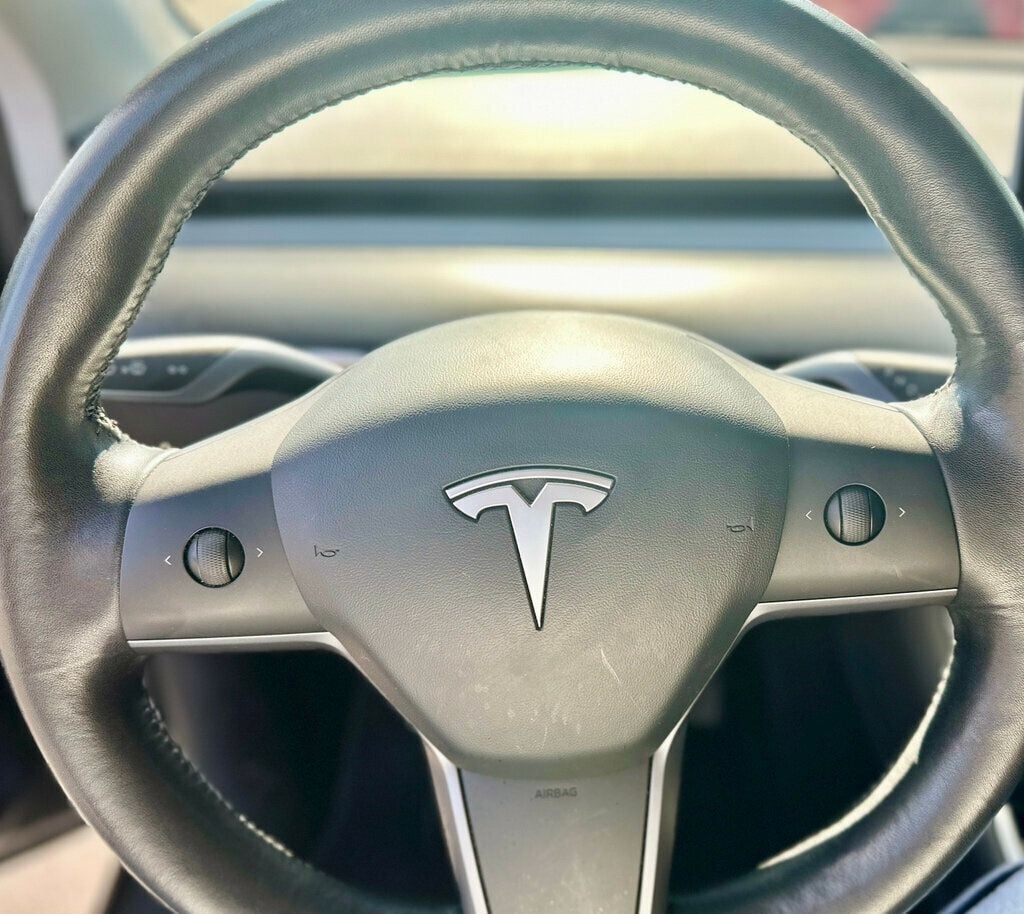 2021 Tesla Model Y Long Range AWD - 22582690 - 12