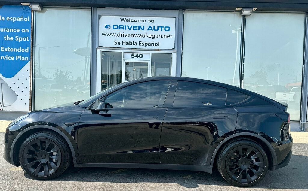 2021 Tesla Model Y Long Range AWD - 22582690 - 30