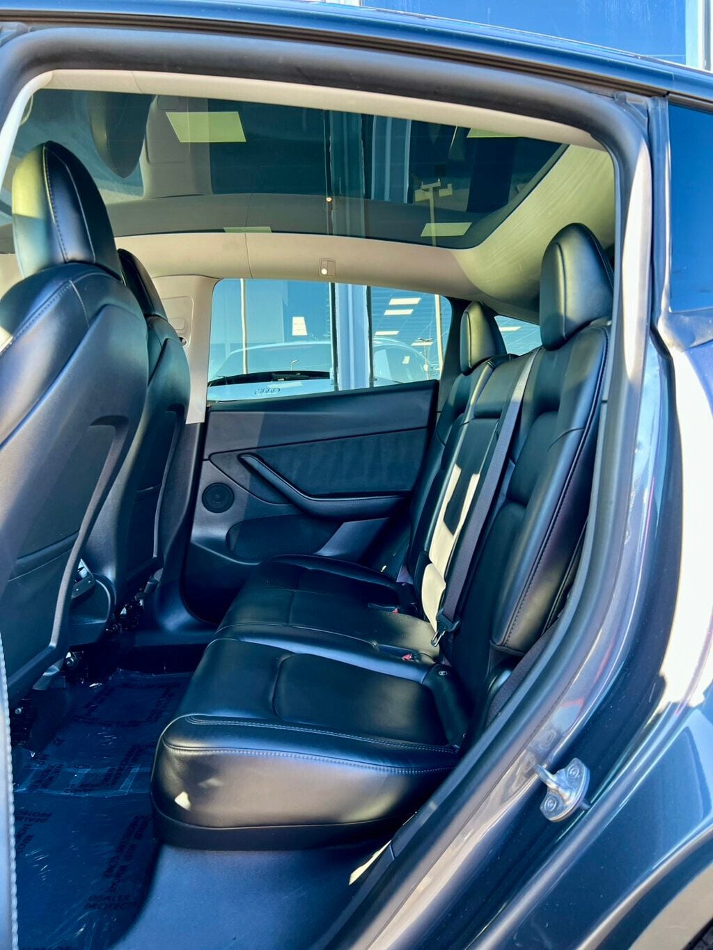 2021 Tesla Model Y Long Range AWD - 22930403 - 14