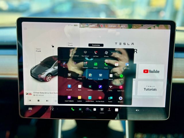 2021 Tesla Model Y Long Range AWD - 22930403 - 24