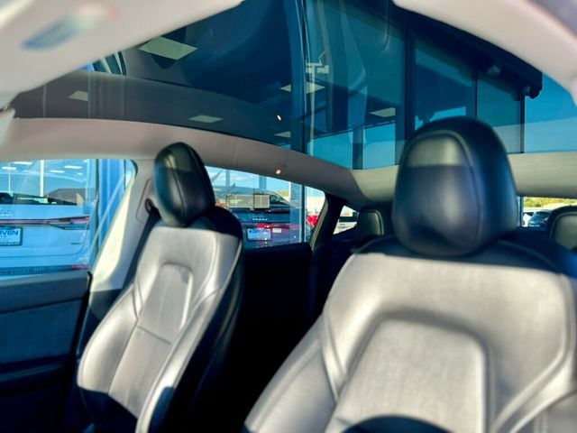 2021 Tesla Model Y Long Range AWD - 22930403 - 25