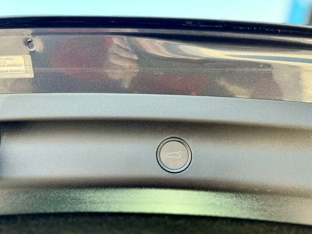 2021 Tesla Model Y Long Range AWD - 22930403 - 7