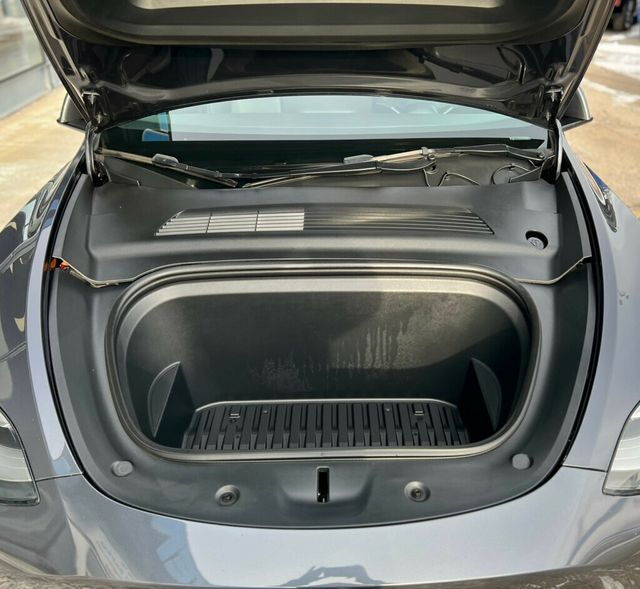 2021 Tesla Model Y Long Range AWD - 22970089 - 9