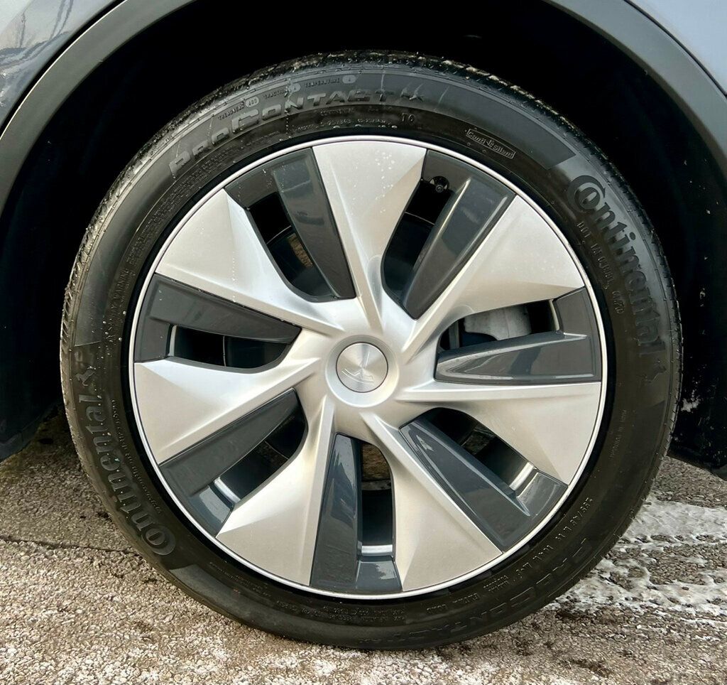 2021 Tesla Model Y Long Range AWD - 22970089 - 24