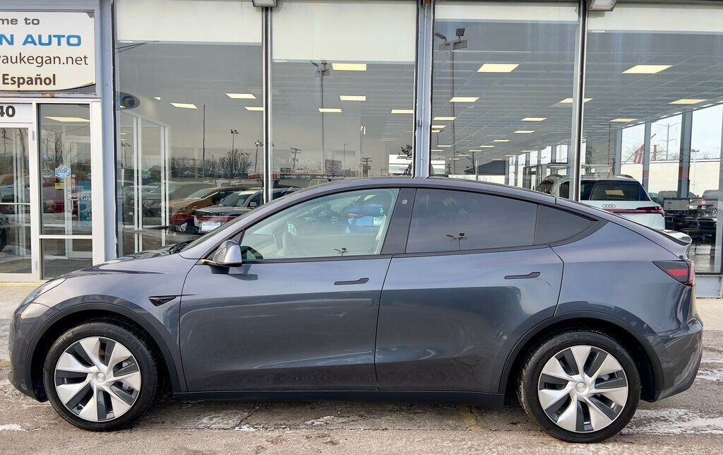 2021 Tesla Model Y Long Range AWD - 22970089 - 26