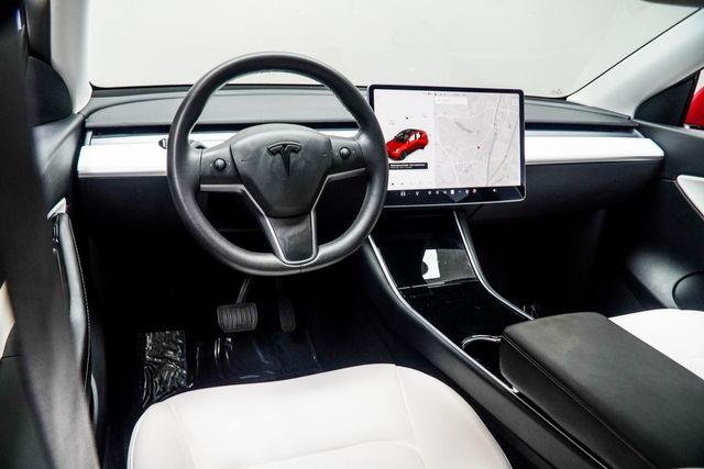 2021 Tesla Model Y Long Range AWD - 22983358 - 17