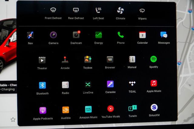 2021 Tesla Model Y Long Range AWD - 22983358 - 23