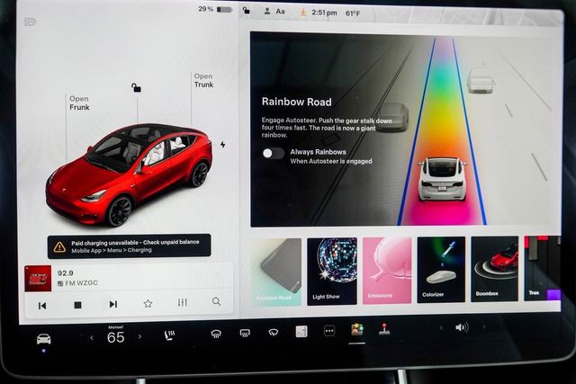 2021 Tesla Model Y Long Range AWD - 22983358 - 25