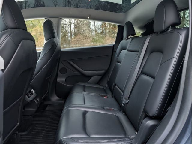 2021 Tesla Model Y Long Range AWD - 22982218 - 16