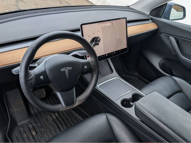 2021 Tesla Model Y Long Range AWD - 22982218 - 17