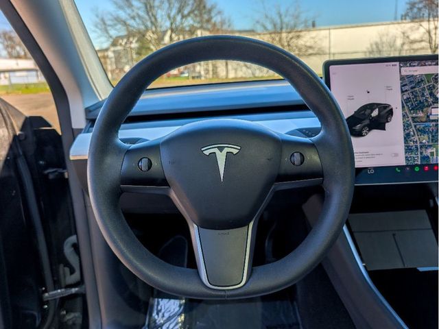2021 Tesla Model Y Long Range AWD - 23008001 - 17