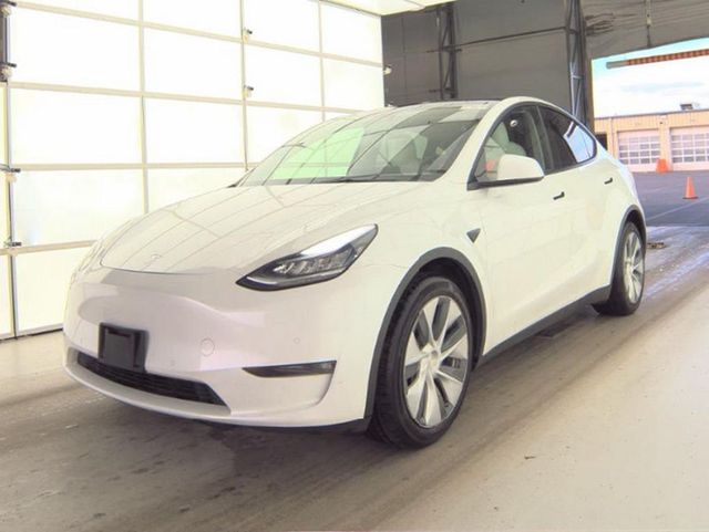 2021 Tesla Model Y Long Range AWD - 22962329 - 1