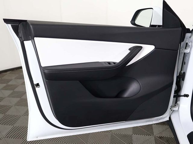 2021 Tesla Model Y Long Range AWD - 22962329 - 24