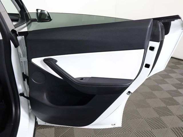 2021 Tesla Model Y Long Range AWD - 22962329 - 27