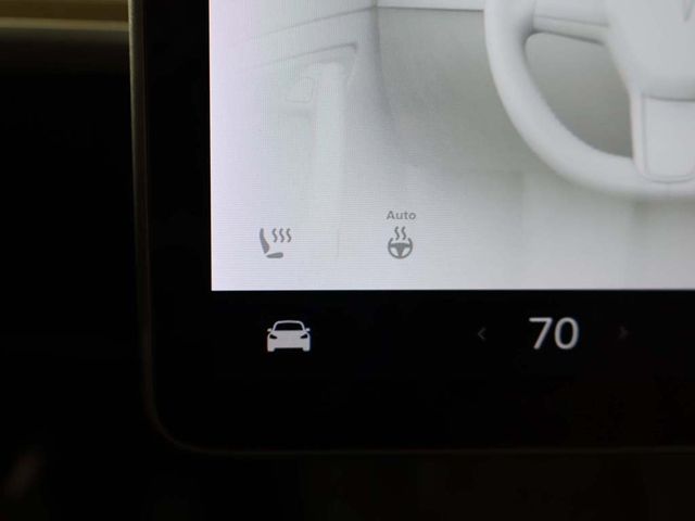 2021 Tesla Model Y Long Range AWD - 22991881 - 50