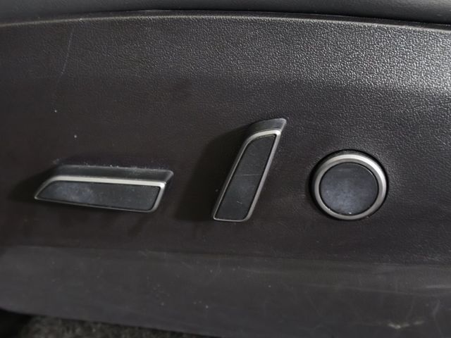 2021 Tesla Model Y Long Range AWD - 22994571 - 34