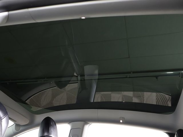 2021 Tesla Model Y Long Range AWD - 23058903 - 21