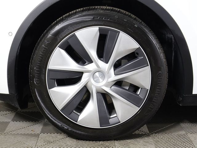2021 Tesla Model Y Long Range AWD - 23058903 - 22