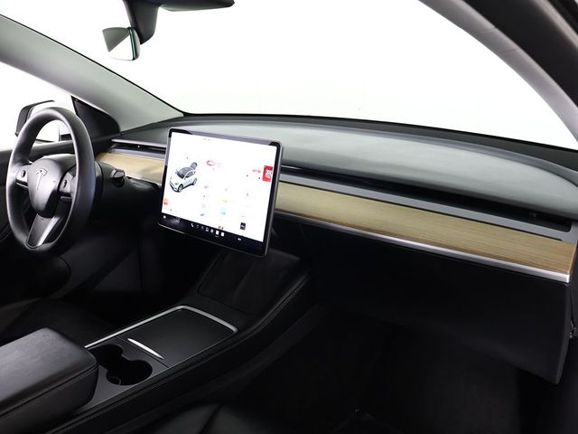 2021 Tesla Model Y Long Range AWD - 23058903 - 28