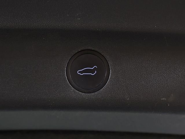 2021 Tesla Model Y Long Range AWD - 23058903 - 51