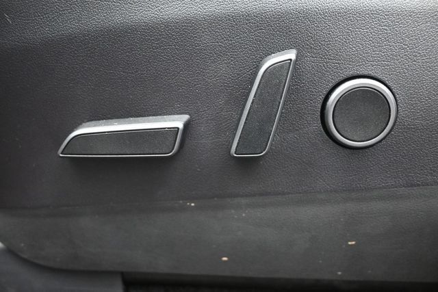 2021 Tesla Model Y Long Range AWD - 23017936 - 12