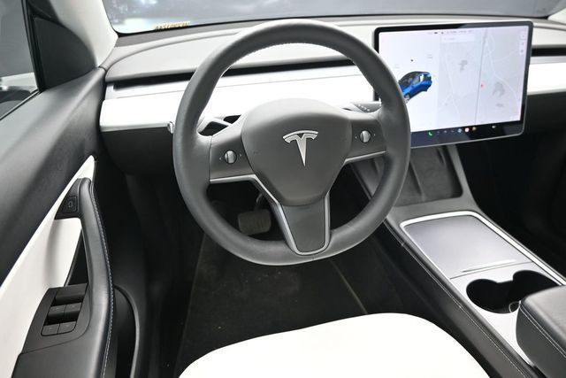 2021 Tesla Model Y Long Range AWD - 23017936 - 15