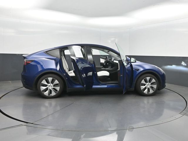 2021 Tesla Model Y Long Range AWD - 23017936 - 29