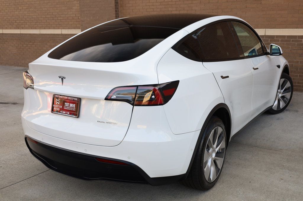 2021 Tesla Model Y Long Range photo 10