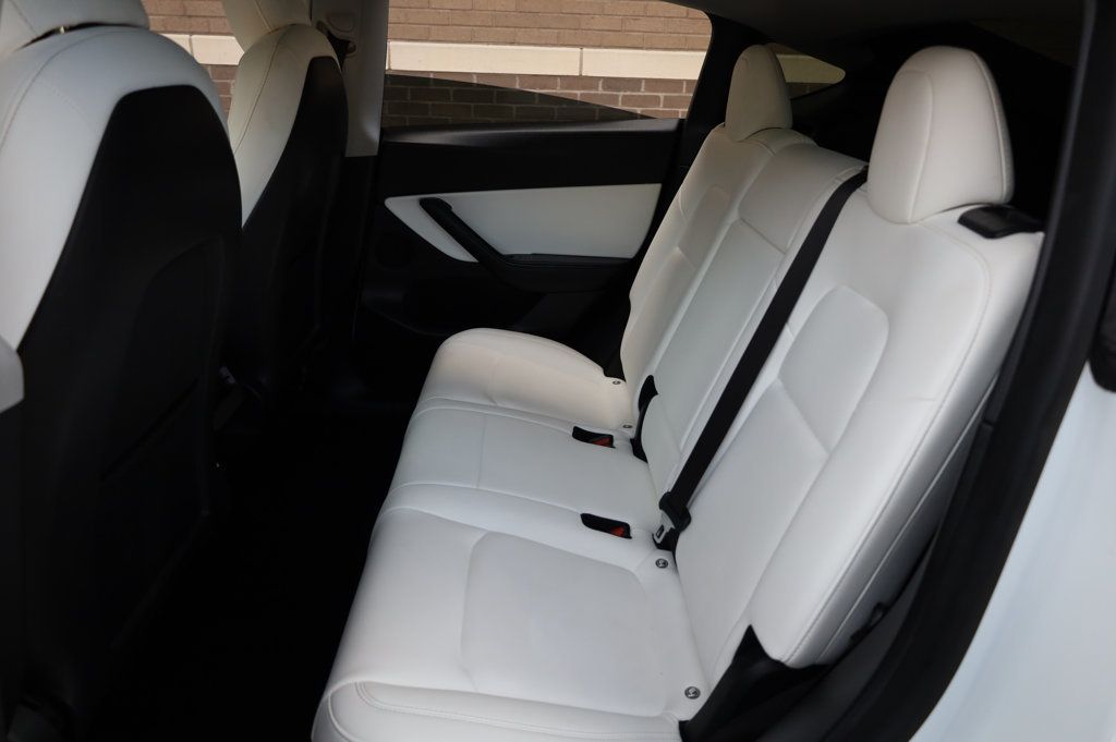 2021 Tesla Model Y Long Range photo 16