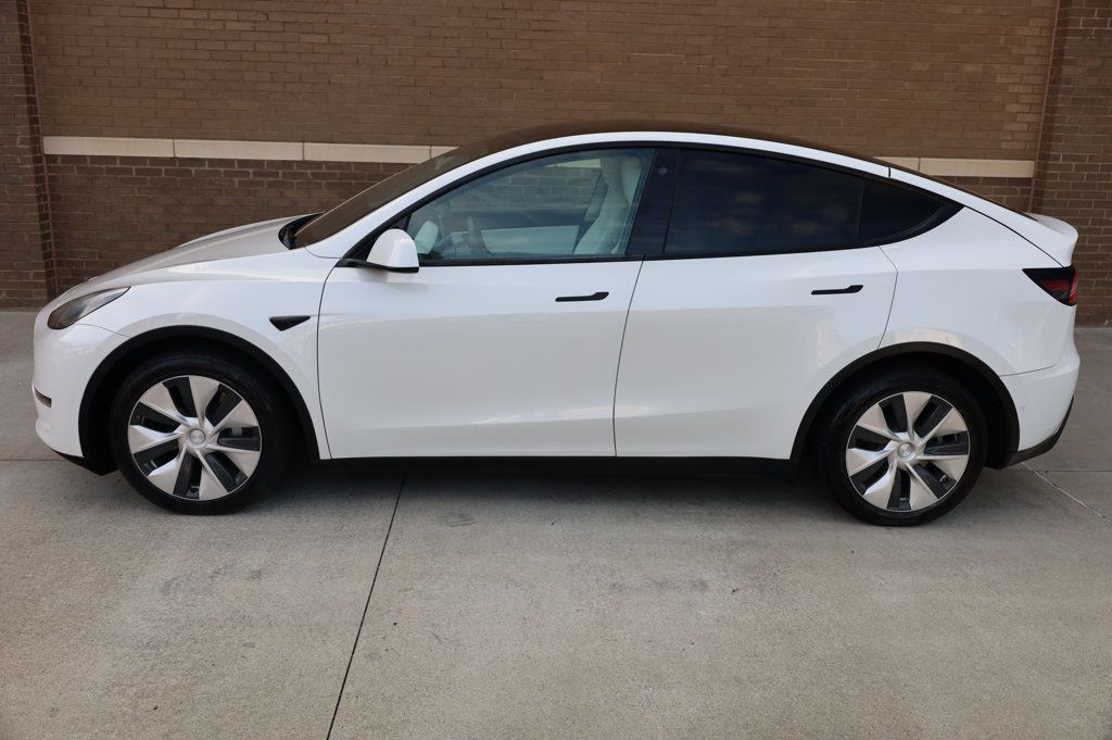 2021 Tesla Model Y Long Range photo 3