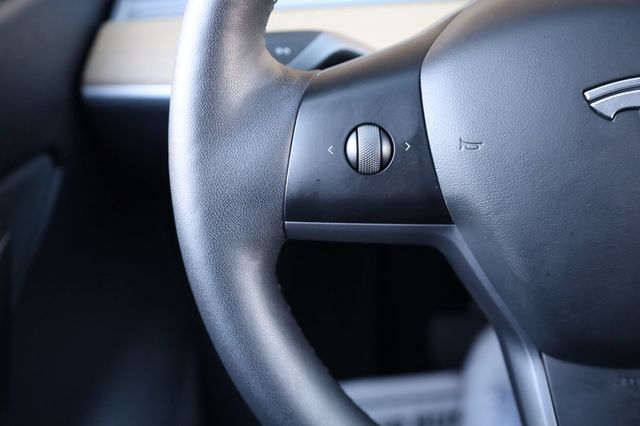 2021 Tesla Model Y Long Range AWD - 22886532 - 29