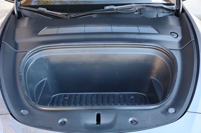 2021 Tesla Model Y Long Range AWD - 22969223 - 10