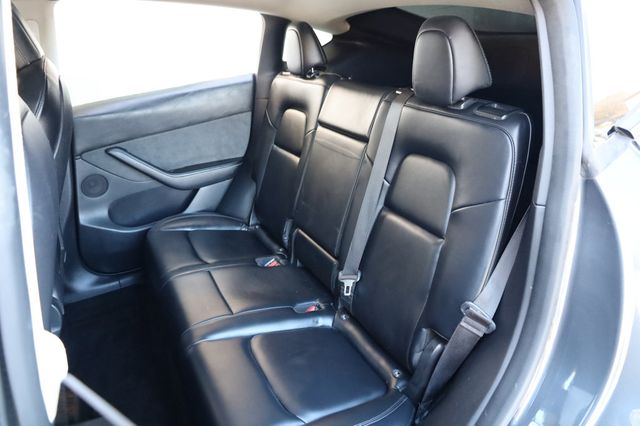 2021 Tesla Model Y Long Range AWD - 22969223 - 17