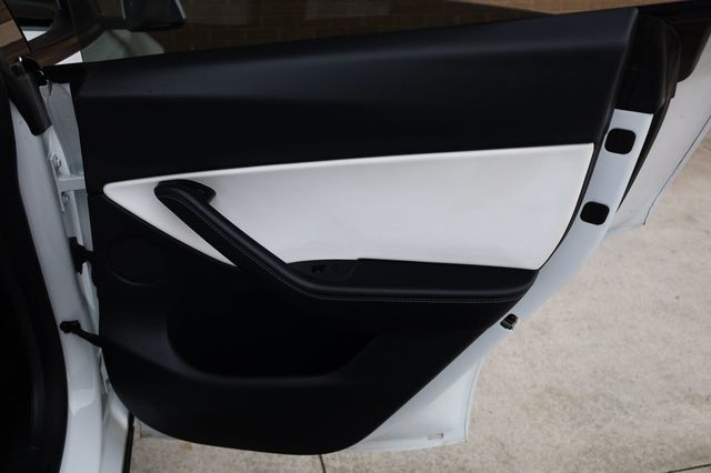 2021 Tesla Model Y Long Range AWD - 22969273 - 19